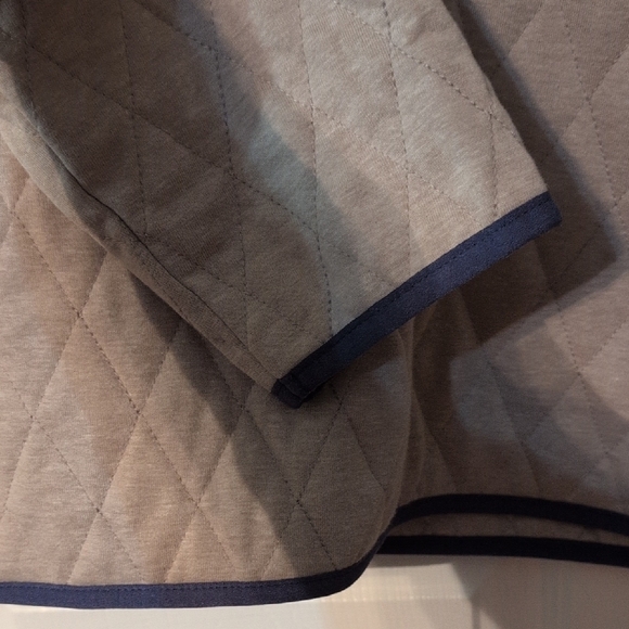 Southern Marsh Two-Tone Quilted Pullover - Navy and Tan - Picture 6 of 7